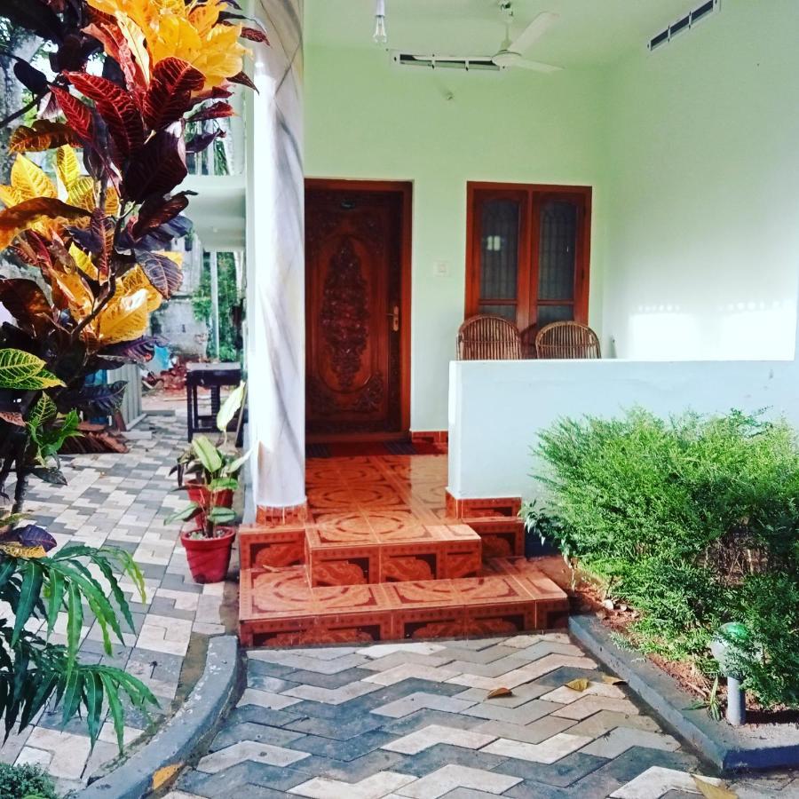 Bed and Breakfast Lavender Residency Varkala Esterno foto