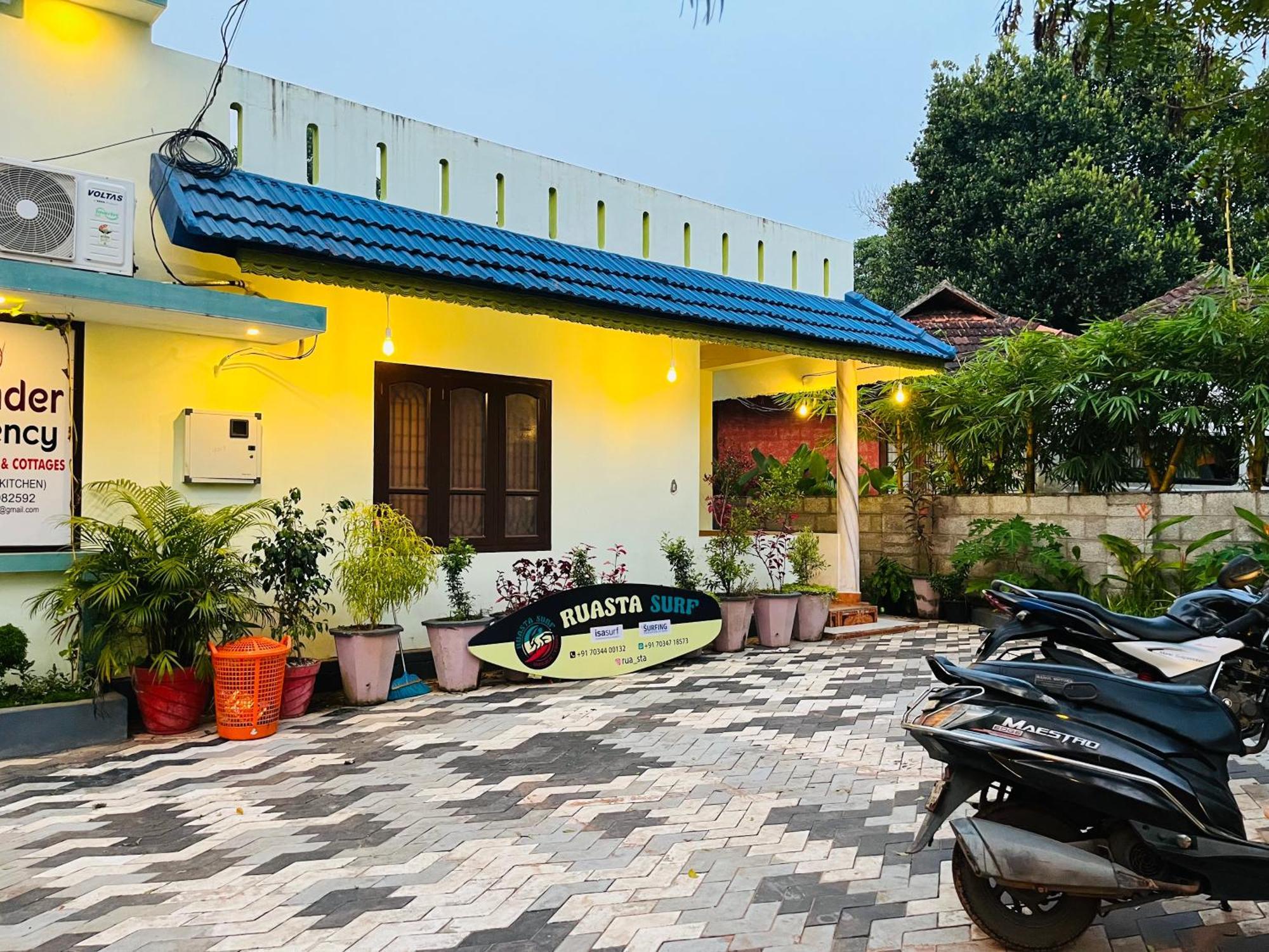Bed and Breakfast Lavender Residency Varkala Esterno foto